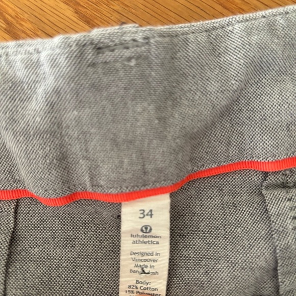 Lululemon Commission Shorts Men’s Size 34 Gray Classic Chino Casual Golf Active - Picture 5 of 7